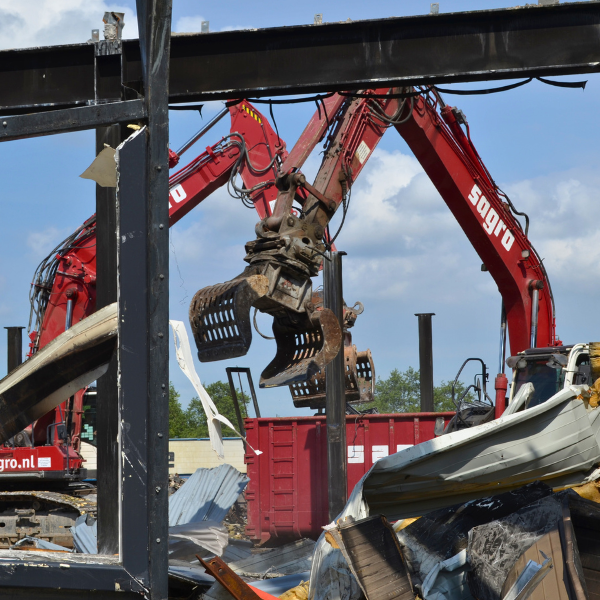 Sloop- en opruimwerkzaamheden na brand, Goes